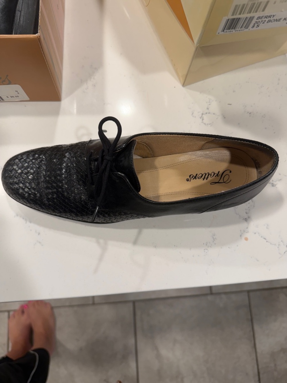 Trotters Black Woven Leather Lace-Up Loafer